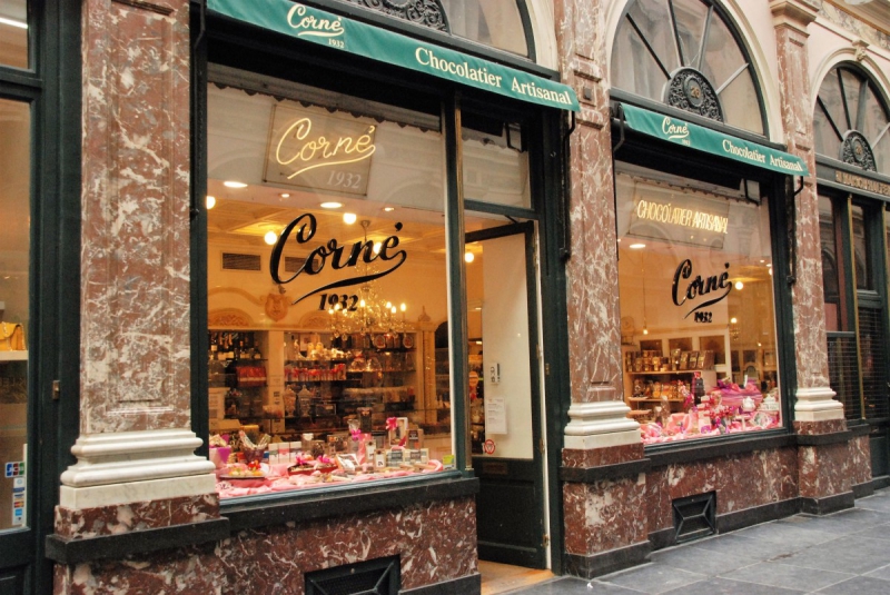 vente-LES ARCS-min_chocolate_chocolaterie_shop_luxury_chic_gallery_brussels_belgium-558146